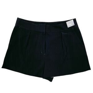 Express Stylist Super High-Rise Shorts Plus Sz 16 Black Pleated Dressy Goth NEW!